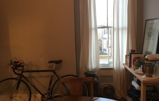 1 bed, 1 bath, 700 sqft, $1,200, Unit Apt C