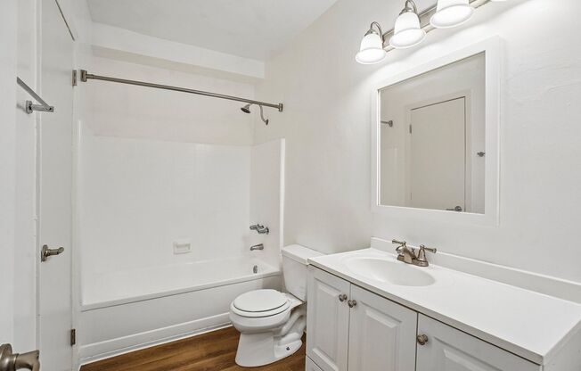 1 bed, 1 bath, 775 sqft, $2,545