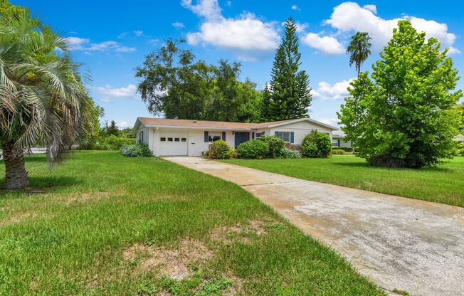 Winter Park 3 bedroom, 2 bath available now!