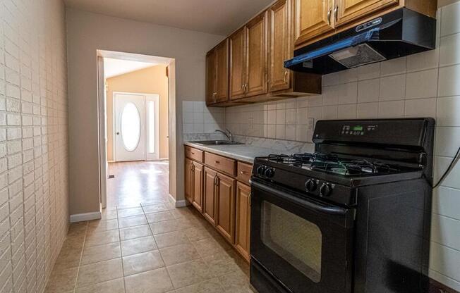 732 OLD RIVERSIDE RD