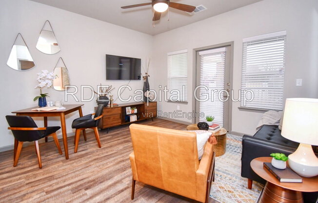2 beds, 2 baths, 985 sqft, $1,300, Unit 2304 B1