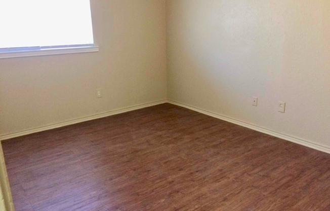 7611 OAK CHASE