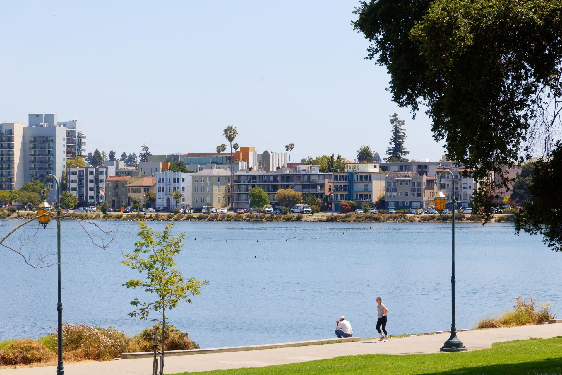 Lakeshore Gardens