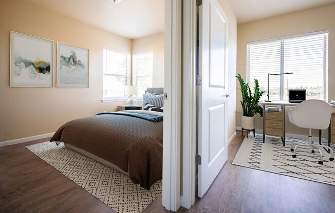 2 beds, 2 baths, 850 sqft, $1,435, Unit 3270-302