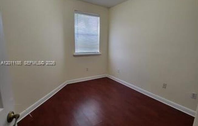 5470 NW 107th Ave th 807 DORAL, FL 33178