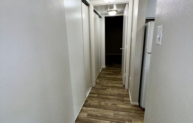 1 bed, 1 bath, 575 sqft, $944, Unit 141