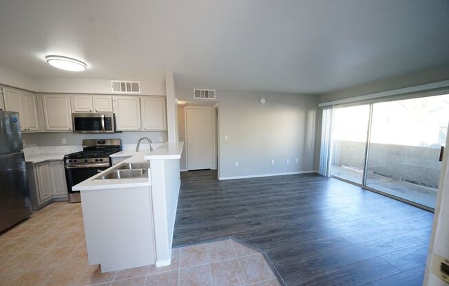 SHOWINGS AVAILABLE NOW