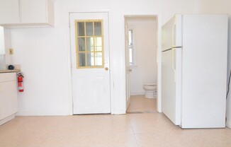 3 beds, 1.5 baths, 1,500 sqft, $2,800, Unit 1