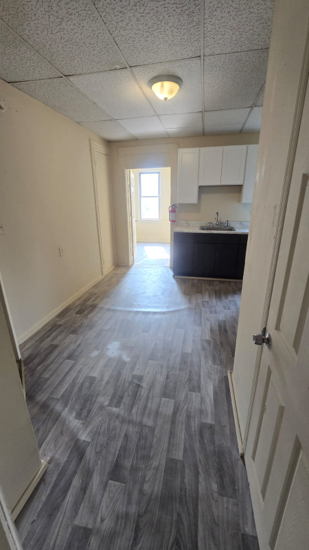 83 GARSIDE ST