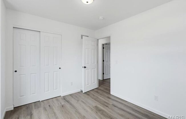 3 beds, 3 baths, 1,323 sqft, $2,400, Unit Rivers Edge Dr - 179