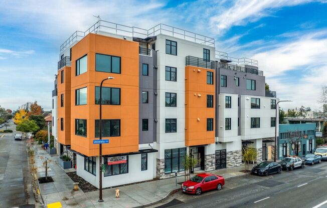 Studio, 1 bath, 435 sqft, $2,500, Unit Studio with Bathroom