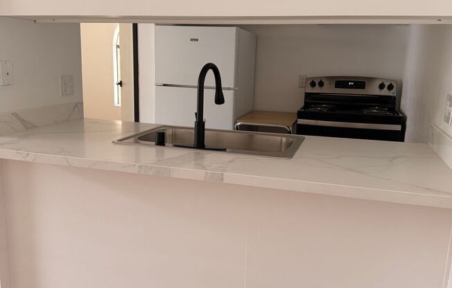 1 bed, 1 bath, 515 sqft, $2,225, Unit 940 - 304