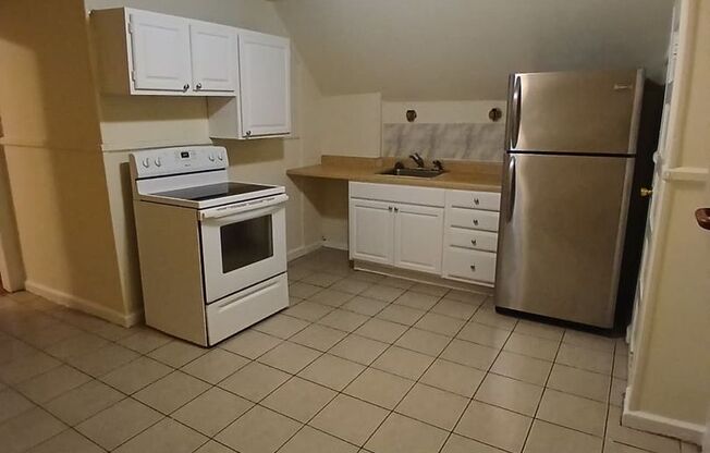 Wood Ave. 465-467