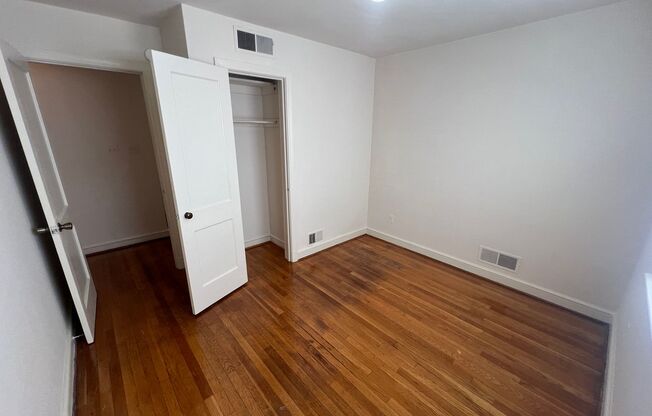 2 beds, 1 bath, $1,550