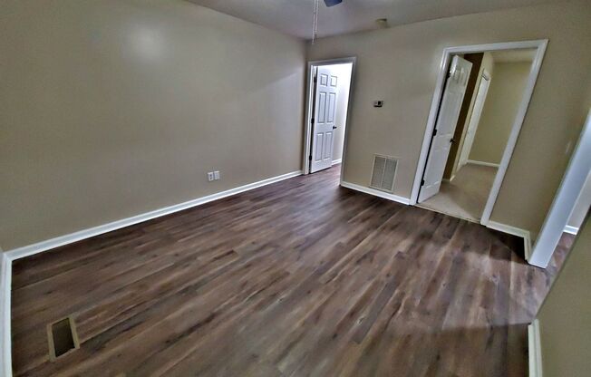 1 bed, 1 bath, 500 sqft, $625, Unit Apt 35