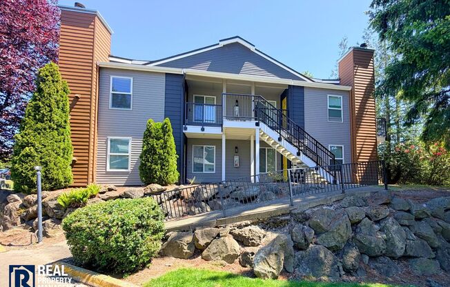 Charming 2-Bedroom Condo in Kent – Ground Floor Living with Modern Upgrades!