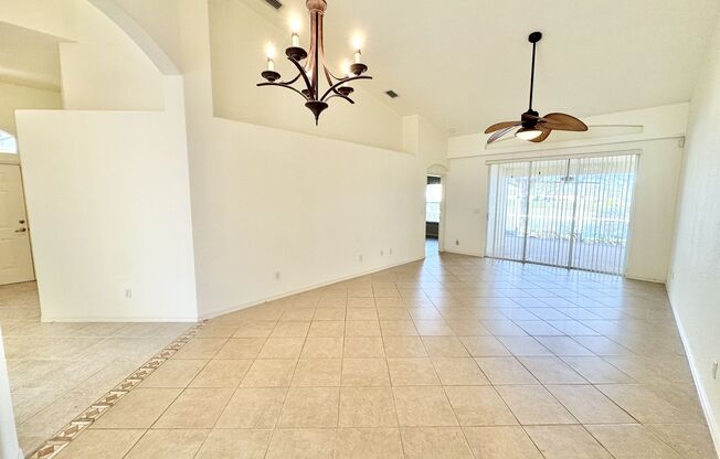 ** IBIS COVE ** 3 BED / 2 BATH - 2 CAR GARAGE - VILLA - NORTH NAPLES - ANNUAL RENTAL