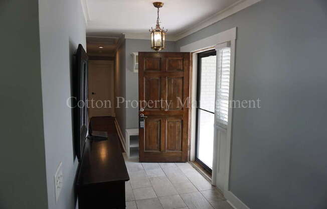 109 SANDS HL DR E