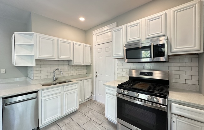 4301 WRIGHTWOOD