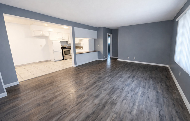 LB0985 (Rubs) (Imp.)