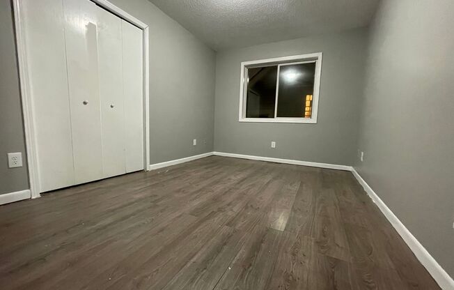 Amazing 5 Bedroom 2 Bathroom Home in South Minneapolis!