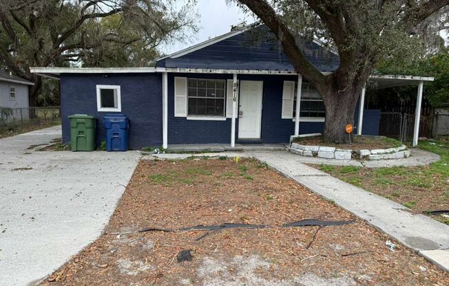 3/2 Tampa Available NOW !!