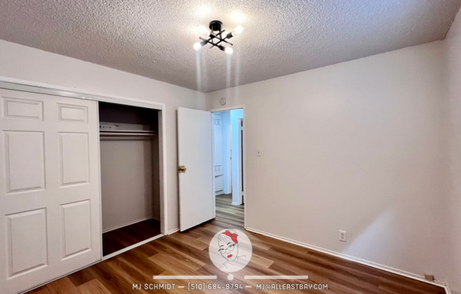 2 beds, 1 bath, $2,200, Unit B