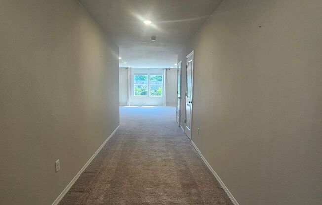 Move-In Ready 3 Bed, 2.5 Bath Home in Desirable Port Orchard Neighborhood