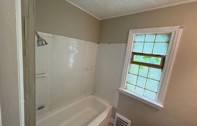 Fully Remodeled 3/1.5