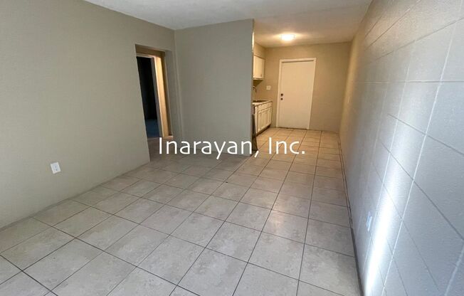 1011-1013 Dewitt Drive