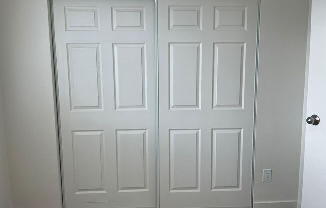 1 bed, 1 bath, 304 sqft, $965, Unit Unit 207