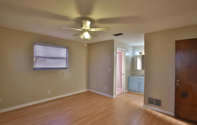 3 beds, 2 baths, $1,850