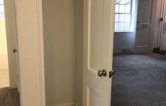 1 bed, 1 bath, 529 sqft, $1,050, Unit 602