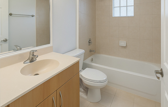 3 beds, 2.5 baths, 1,543 sqft, $2,775, Unit 5131 NW 30th Terrace