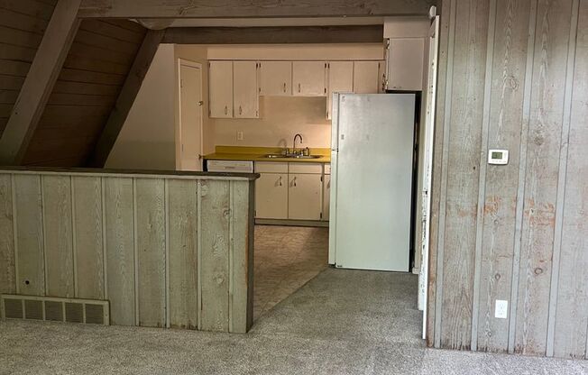 1 bedroom, 2 lofted conforming rooms/ 1.5 bathroom A frame in southwest Columbia