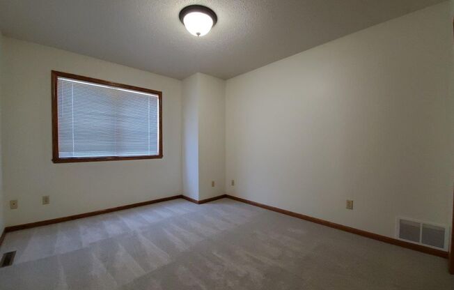 2905 40th Avenue Southwest