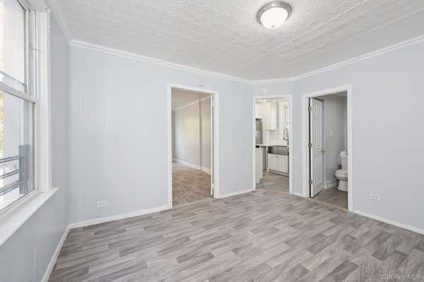 611 SAINT LAWRENCE AVE