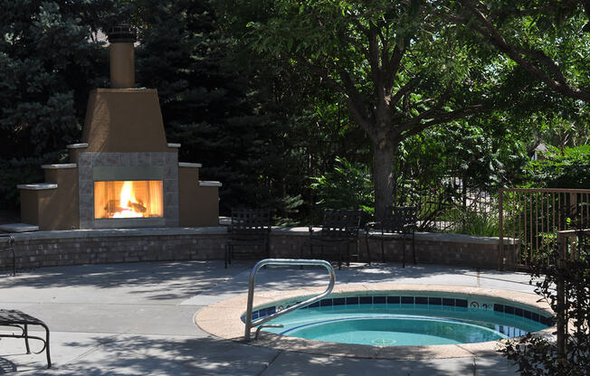 Apts in Thornton Co with Year Round Spa/ Hot Tub with Fireplace