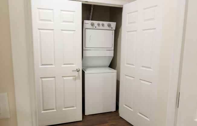 1 bed, 1 bath, 704 sqft, $1,315, Unit 104