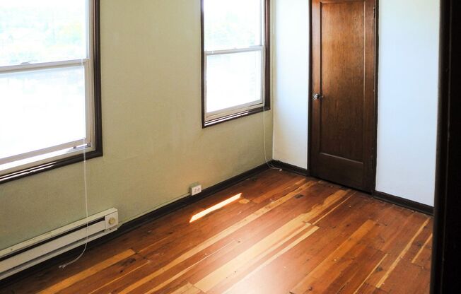 1 bed, 1 bath, 702 sqft, $1,399, Unit 0304