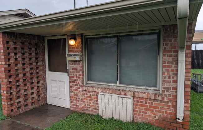 8020 E 2 ST