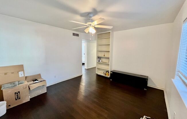 AVAILABLE NOW: 2 Bed / 1 Bath, Well maintained West Campus Condo. Newly remodeled bath, new floors and paint throughout