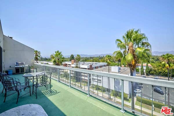 4460 Wilshire Blvd Apt 403