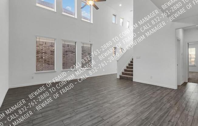 5318 ARCHWAY DR