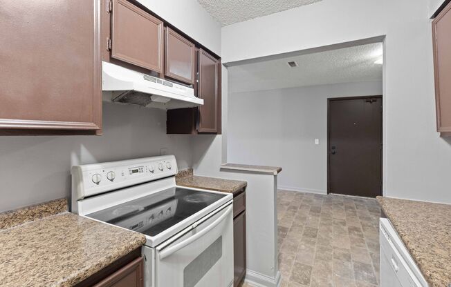 1 bed, 1 bath, 600 sqft, $645, Unit 6209-14