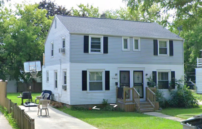 4264-4266 N Sercombe Rd