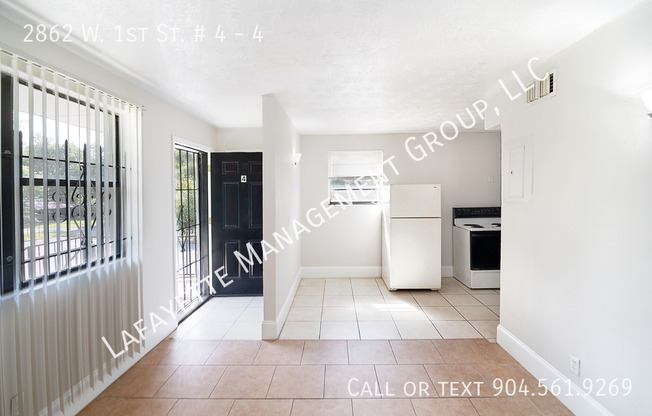 2862 W 1 ST