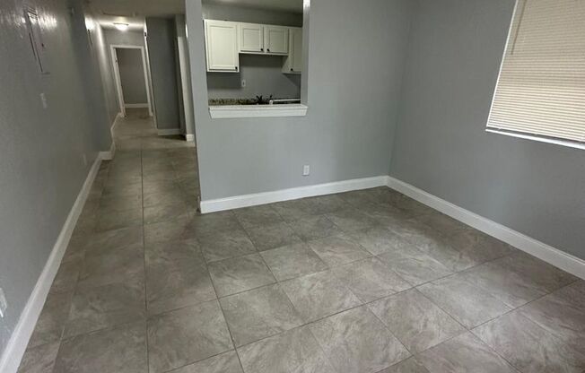 2 beds, 1 bath, 750 sqft, $950