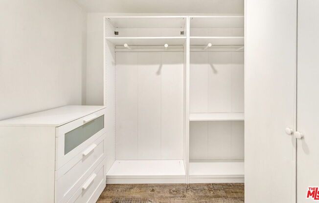 1 bed, 1.5 baths, 742 sqft, $2,695, Unit 106