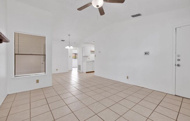 Charming 2-Bedroom, 1-Bathroom Home with Updates!